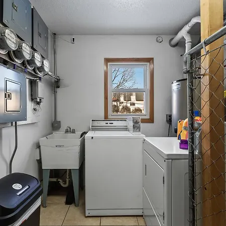 Tranquil 2Br Apartment Mpls - 8073 Apt 2 Minneapolis Exterior photo