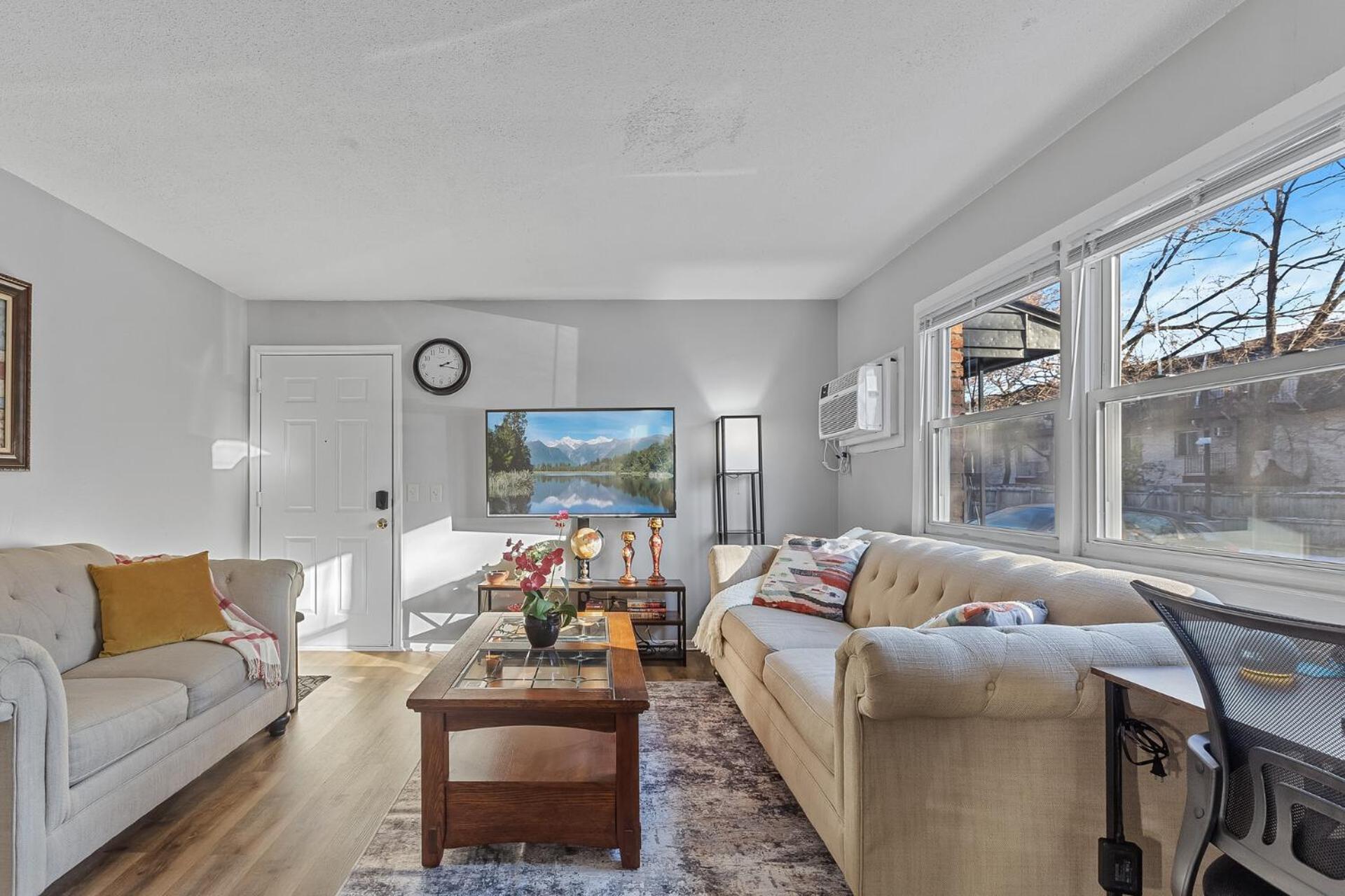 Tranquil 2br Mpls - 8073 2