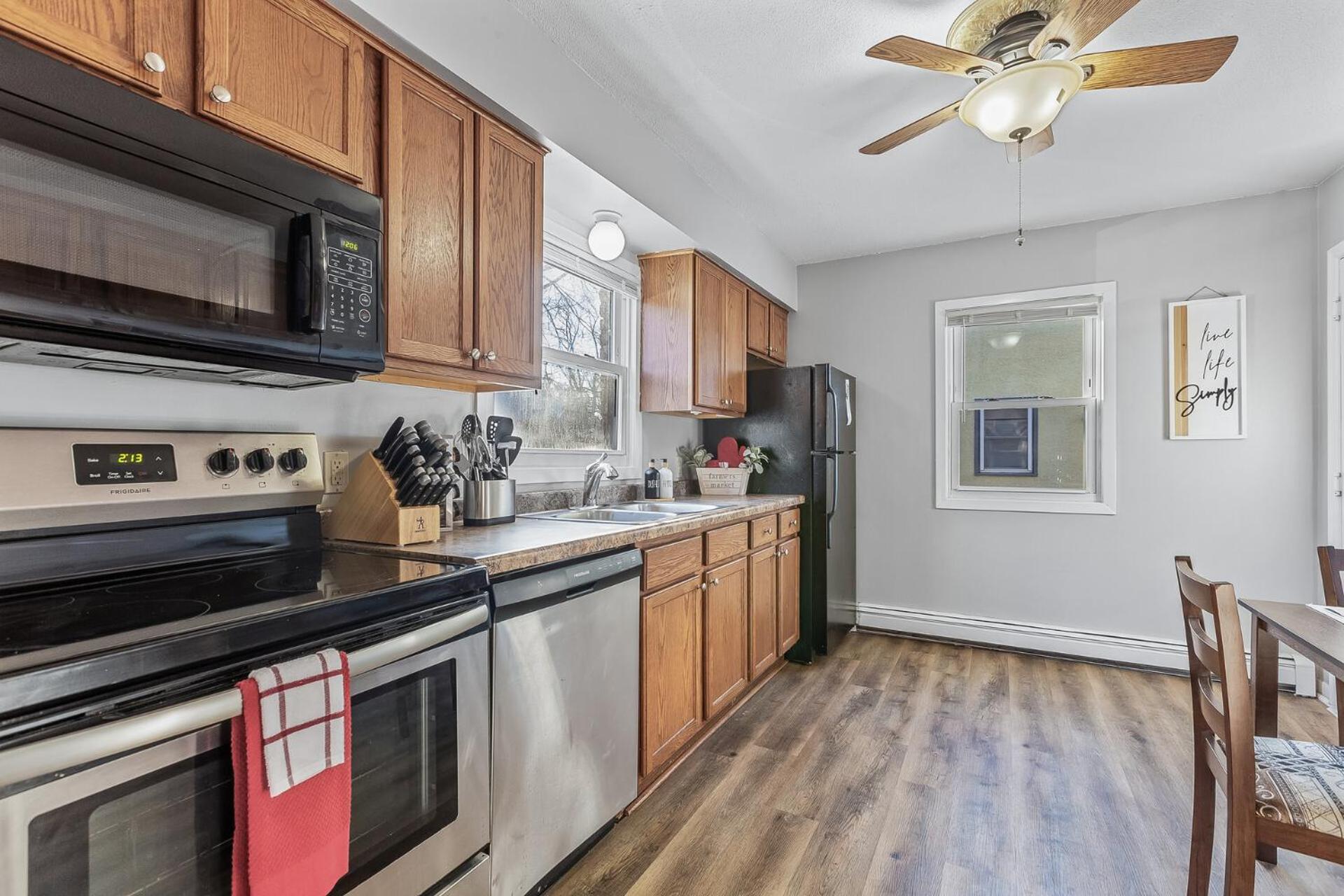 Tranquil 2br Mpls - 8073 2