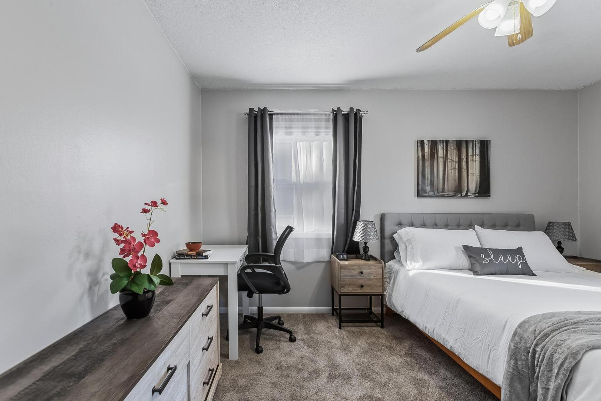 Tranquil 2br Mpls - 8073 2